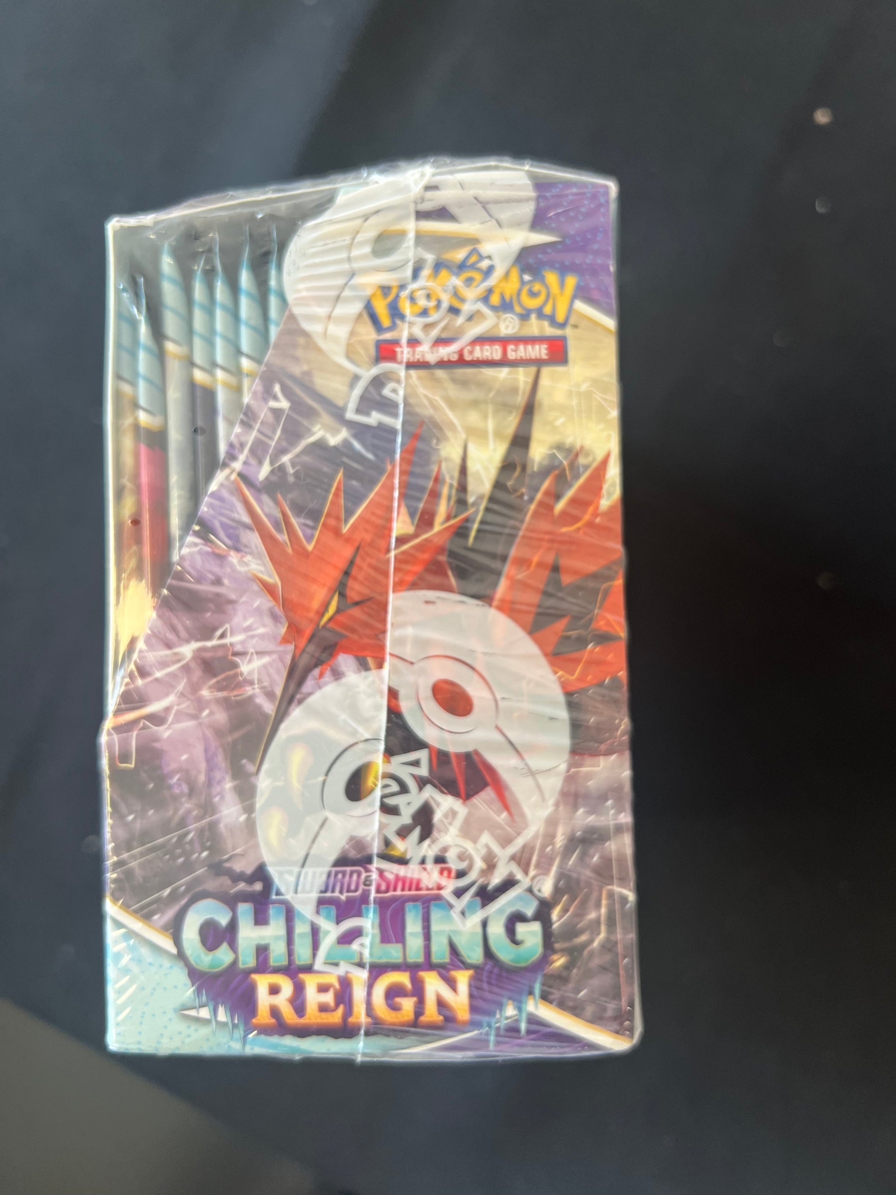 Pokemon Sword & Shield Chilling Reign Booster Box *See Photos*
